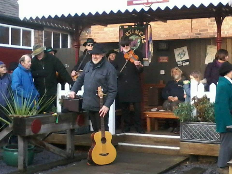 28870705_1400248096746034_6558190792988400779_n