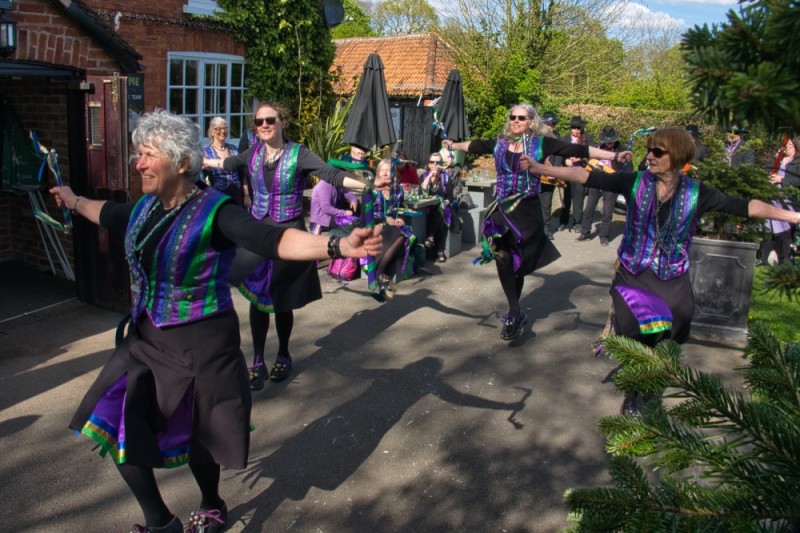Mortimers Morris at The Broad Oak, Strelley